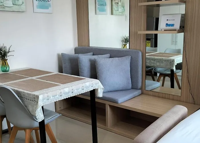 3 Spacious 24sqm With Pool Near Sm & Ayala