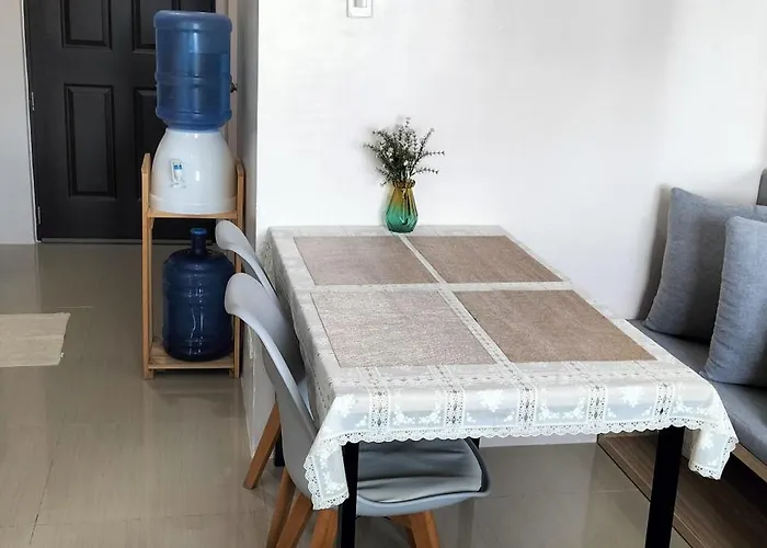 Aparthotel 3 Spacious 24sqm With Pool Near Sm & Ayala *